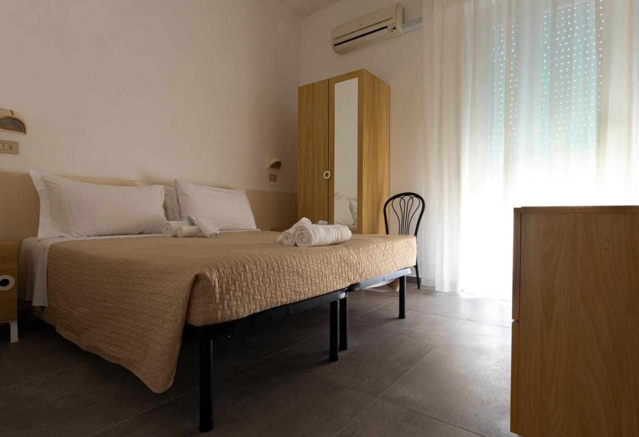 Hotel Baden Baden 리미니 외부 사진